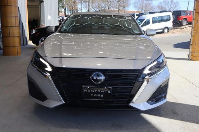 2023 Nissan Altima SL FWD