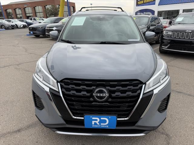 2022 Nissan Kicks SV Xtronic CVT