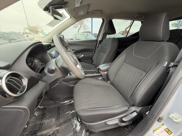 2022 Nissan Kicks SV Xtronic CVT