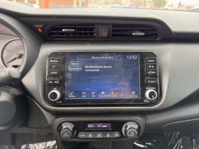 2022 Nissan Kicks SV Xtronic CVT