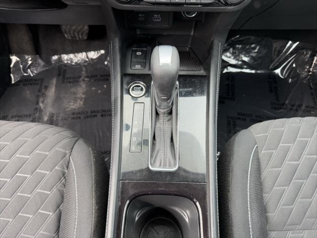 2022 Nissan Kicks SV Xtronic CVT