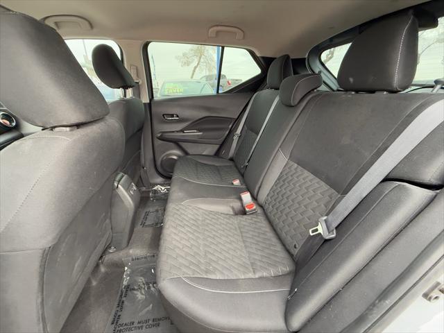 2022 Nissan Kicks SV Xtronic CVT