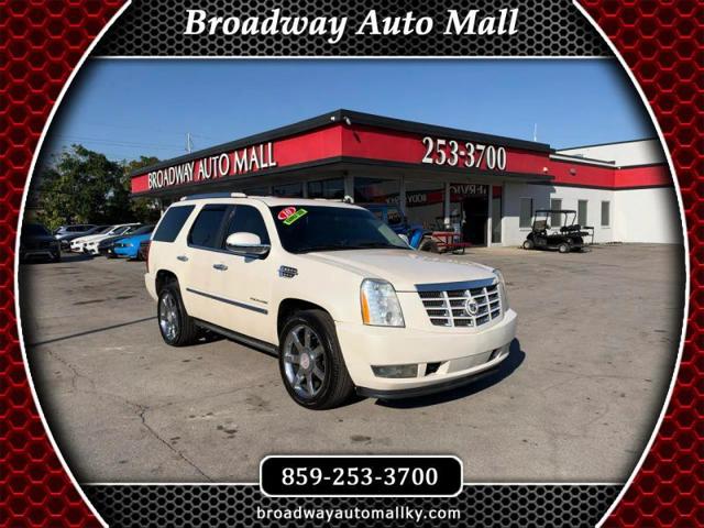 2010 Cadillac Escalade Premium for sale in Lexington, KY
