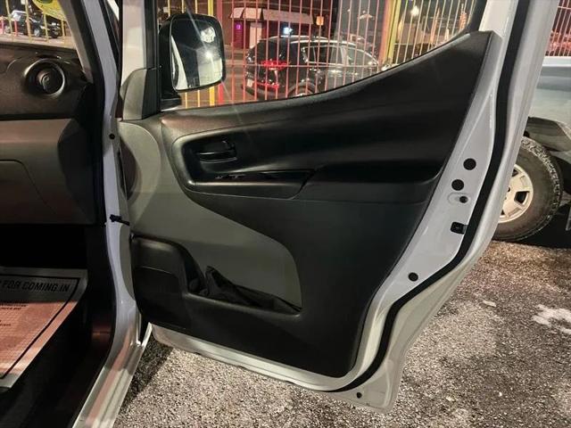 2018 Nissan NV200 S