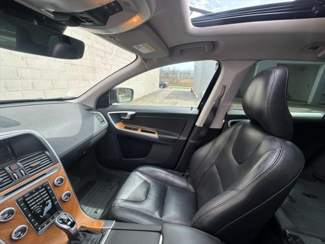 2017 Volvo XC60 T5 Inscription