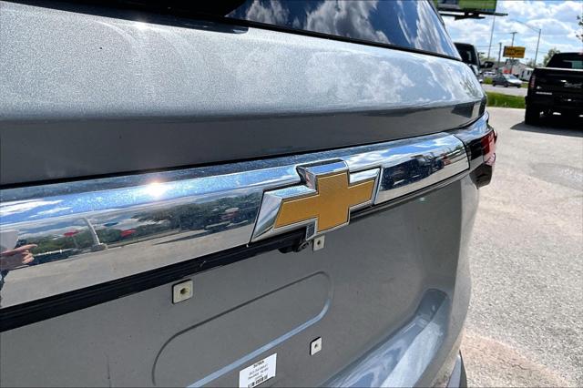 2023 Chevrolet Traverse FWD LS
