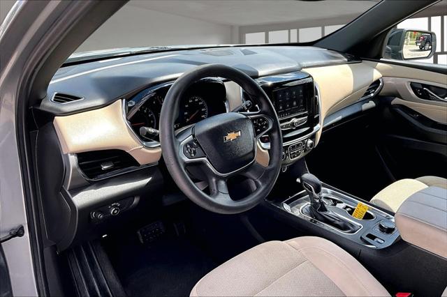 2023 Chevrolet Traverse FWD LS