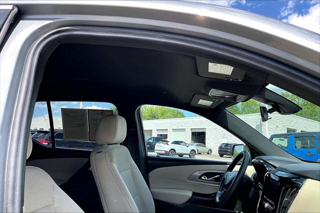 2023 Chevrolet Traverse FWD LS