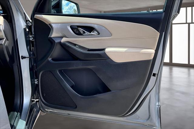 2023 Chevrolet Traverse FWD LS