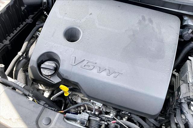 2023 Chevrolet Traverse FWD LS