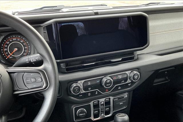 New 2025 Jeep Gladiator For Sale in Millington, TN