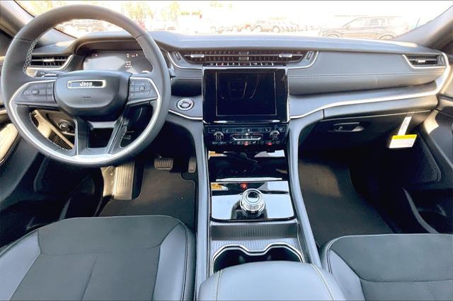 New 2025 Jeep Grand Cherokee L For Sale in Millington, TN