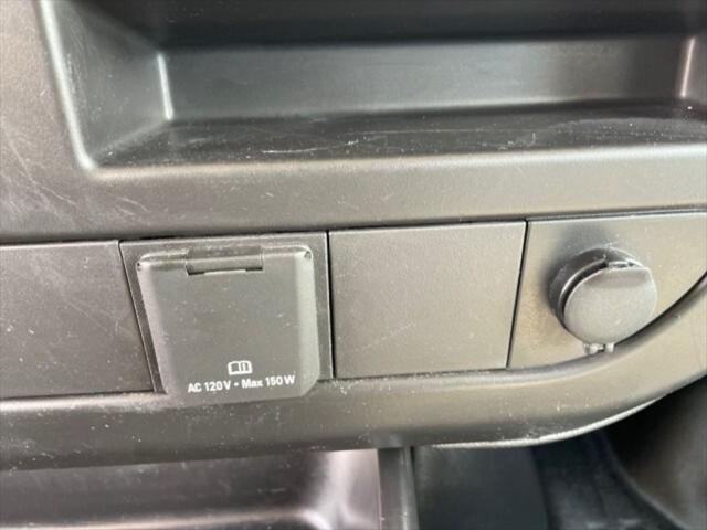 2022 Chevrolet Express Passenger RWD 3500 Extended Wheelbase LS