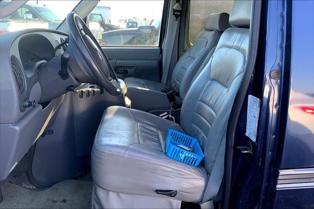 2005 Ford E-150 Recreational