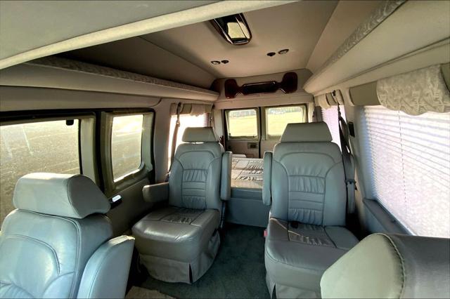 2005 Ford E-150 Recreational