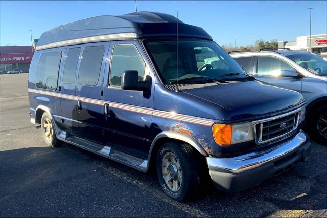 2005 Ford E-150 Recreational