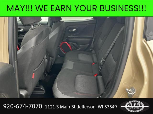 2015 Jeep Renegade Trailhawk