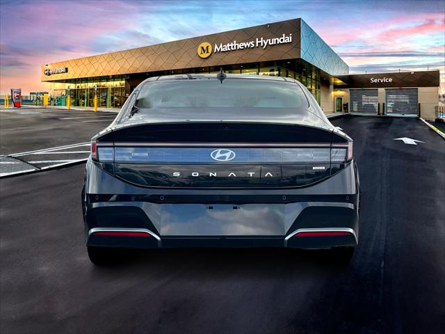 2025 Hyundai Sonata Hybrid Limited