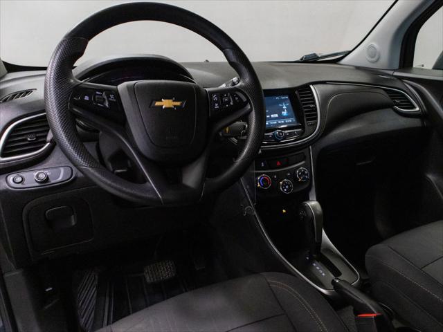 Trax 1LT