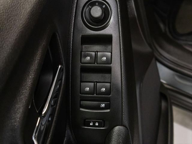 Trax 1LT