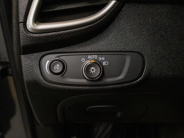 Trax 1LT