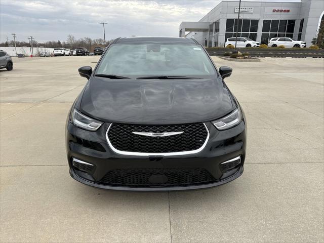 2025 Chrysler Pacifica PACIFICA SELECT