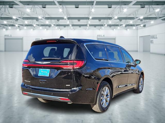 2025 Chrysler Pacifica PACIFICA SELECT AWD