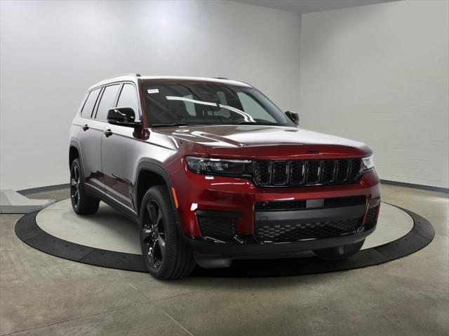 2025 Jeep Grand Cherokee GRAND CHEROKEE L ALTITUDE X 4X4