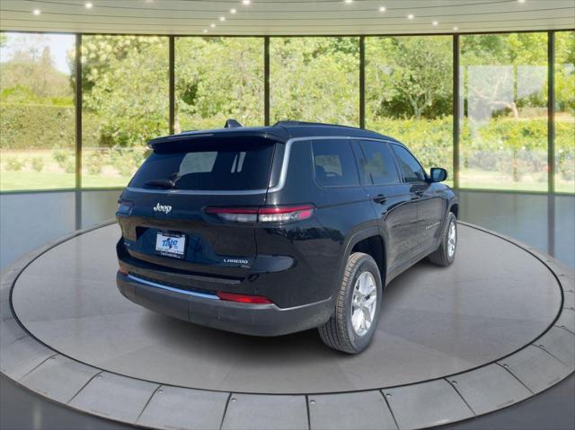 2025 Jeep Grand Cherokee GRAND CHEROKEE L LAREDO X 4X4