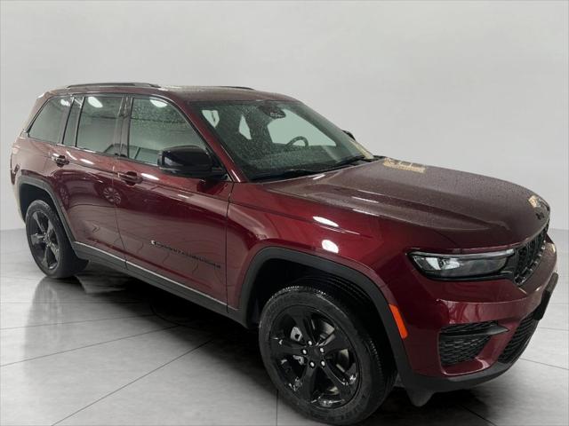 2025 Jeep Grand Cherokee GRAND CHEROKEE ALTITUDE X 4X4
