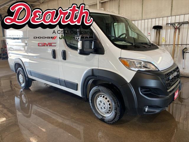 2025 RAM Ram ProMaster RAM PROMASTER 1500 TRADESMAN CARGO VAN LOW ROOF 136 WB