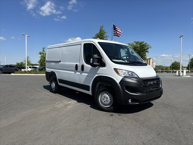2025 RAM Ram ProMaster RAM PROMASTER 1500 TRADESMAN CARGO VAN LOW ROOF 136 WB