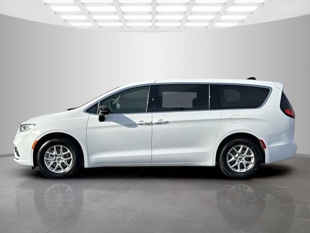 2025 Chrysler Pacifica PACIFICA SELECT