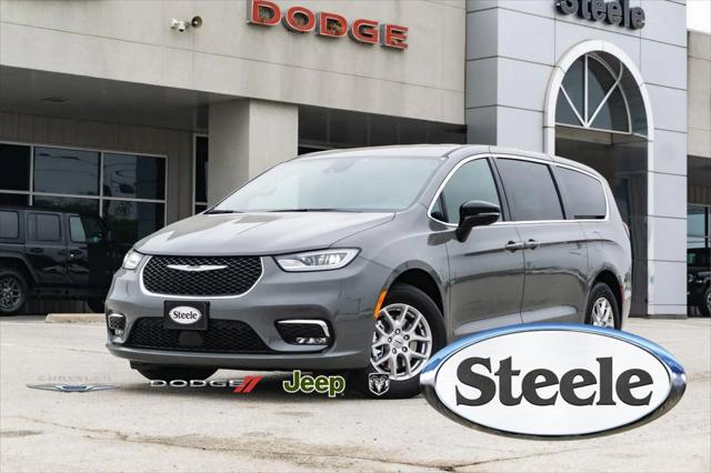 2025 Chrysler Pacifica PACIFICA SELECT
