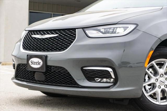 2025 Chrysler Pacifica PACIFICA SELECT