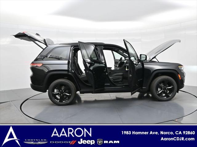 2025 Jeep Grand Cherokee GRAND CHEROKEE ALTITUDE 4X2