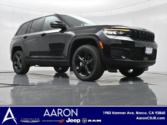 2025 Jeep Grand Cherokee GRAND CHEROKEE ALTITUDE 4X2