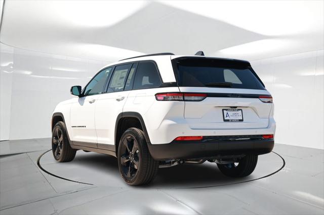 2025 Jeep Grand Cherokee GRAND CHEROKEE ALTITUDE 4X2