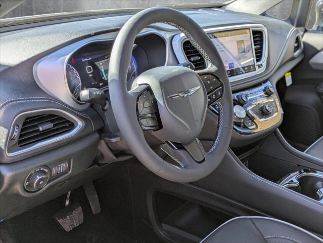 2025 Chrysler Pacifica PACIFICA LIMITED AWD