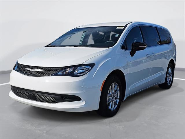 2025 Chrysler Voyager VOYAGER