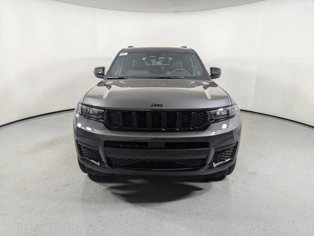 2025 Jeep Grand Cherokee GRAND CHEROKEE L ALTITUDE X 4X2