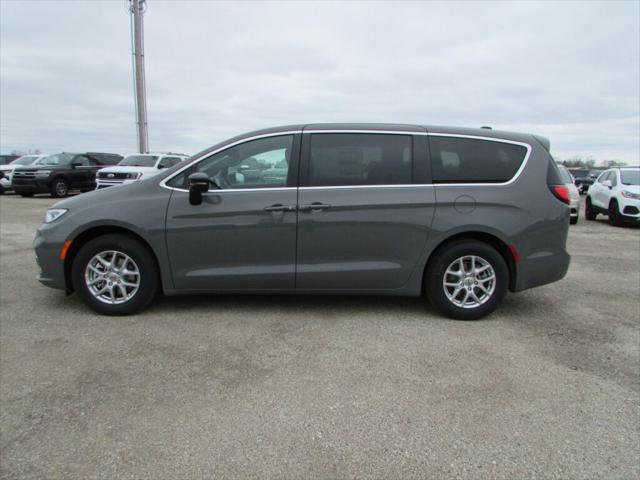 2025 Chrysler Pacifica PACIFICA SELECT