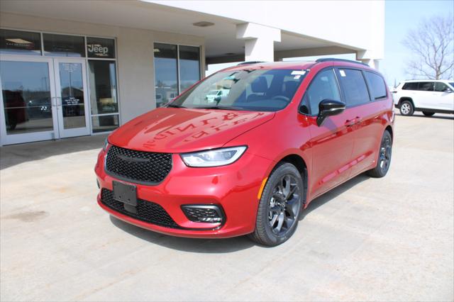 2025 Chrysler Pacifica PACIFICA LIMITED