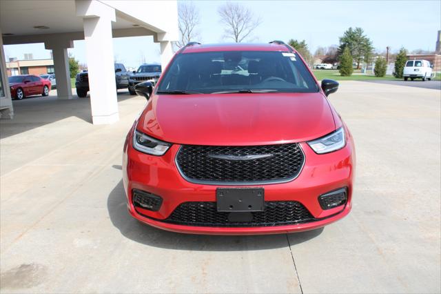 2025 Chrysler Pacifica PACIFICA LIMITED