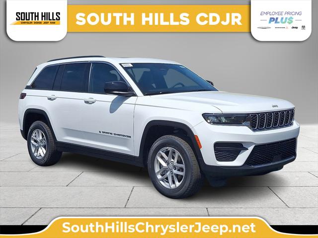 2025 Jeep Grand Cherokee GRAND CHEROKEE LAREDO X 4X4
