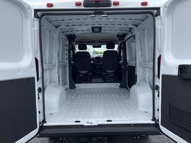 2025 Ram ProMaster Cargo Van Tradesman Low Roof 118" WB w/Pass Seat
