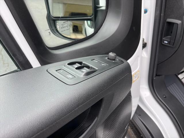 2025 Ram ProMaster Cargo Van Tradesman Low Roof 118" WB w/Pass Seat