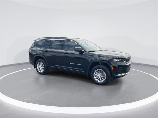 2025 Jeep Grand Cherokee GRAND CHEROKEE L LAREDO X 4X4