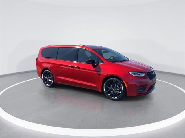 2025 Chrysler Pacifica PACIFICA LIMITED