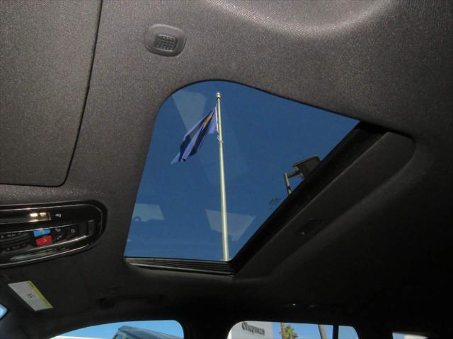 2025 Jeep Grand Cherokee GRAND CHEROKEE LAREDO X 4X4 2025 Jeep Grand Cherokee GRAND CHEROKEE LAREDO X 4X4